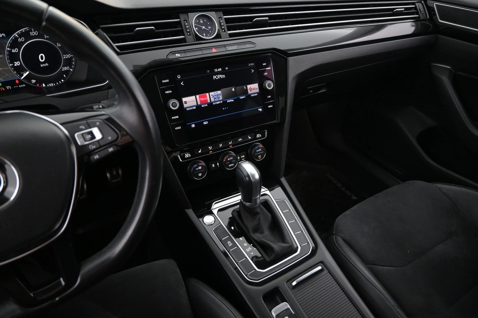 Car Image - 2uSetRmLrhgu4jQWtjDbEV