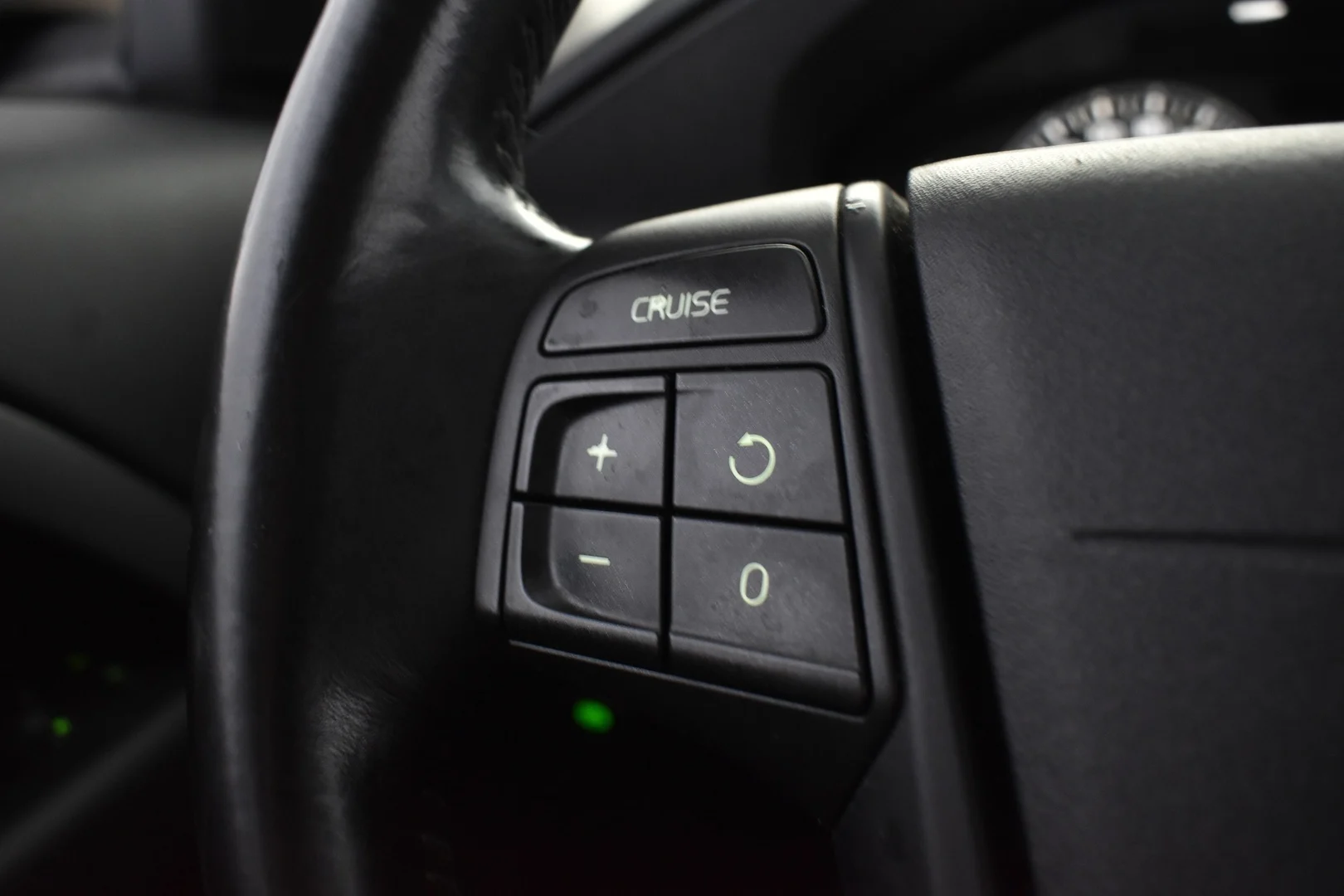 Car Image - 4UQGMv36nkYGtKjvi3QQ1u