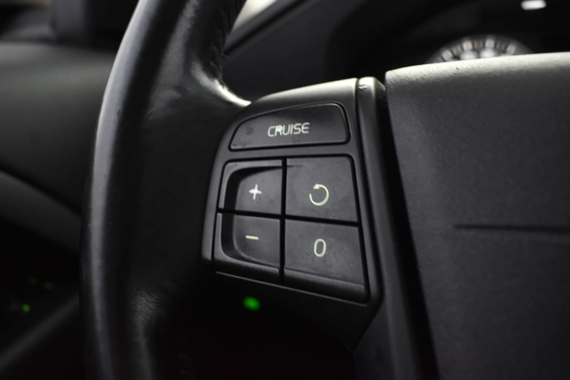 Car Image - 4UQGMv36nkYGtKjvi3QQ1u