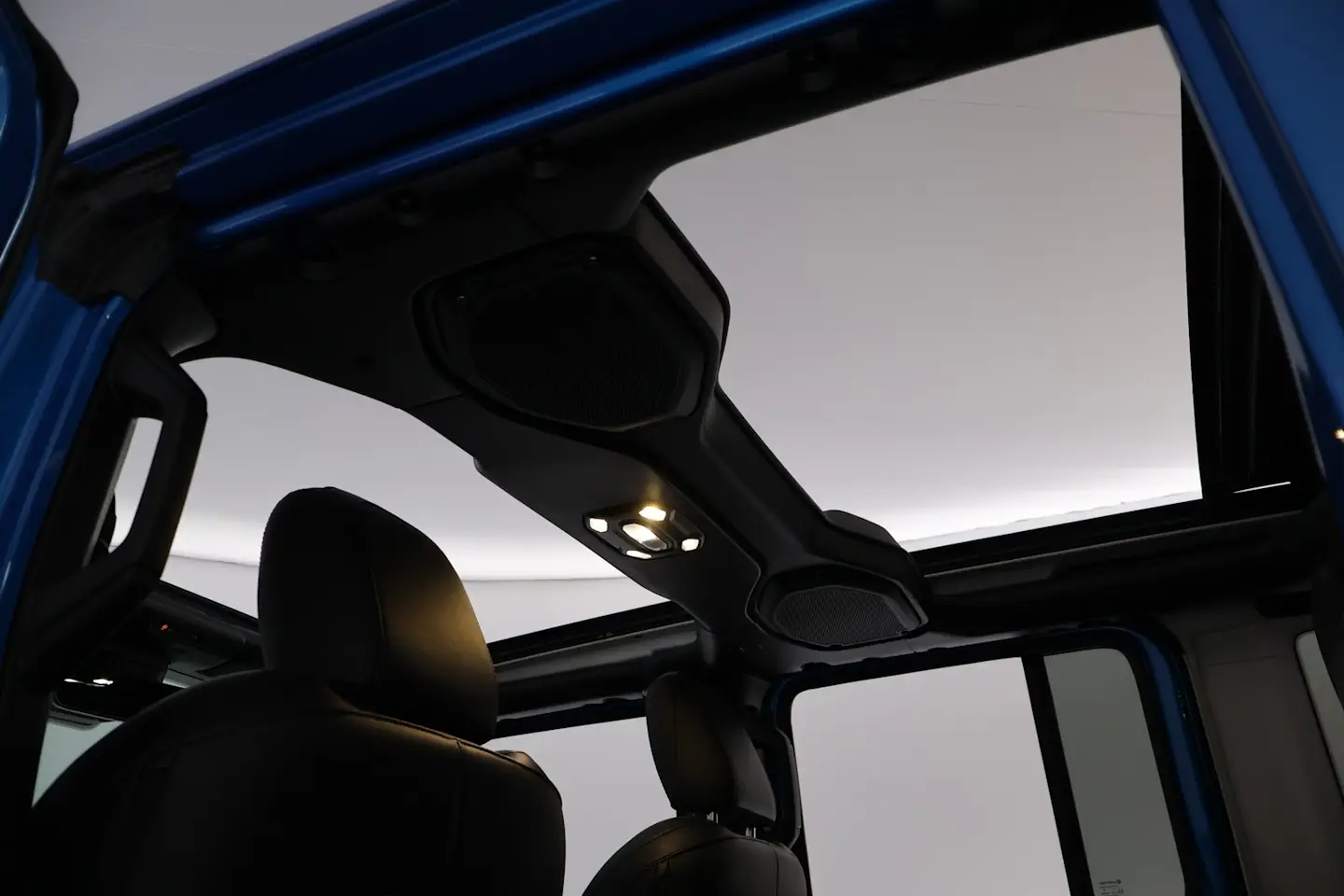 Car Image - 7s71kuwdjYKhiqscPBHvCY