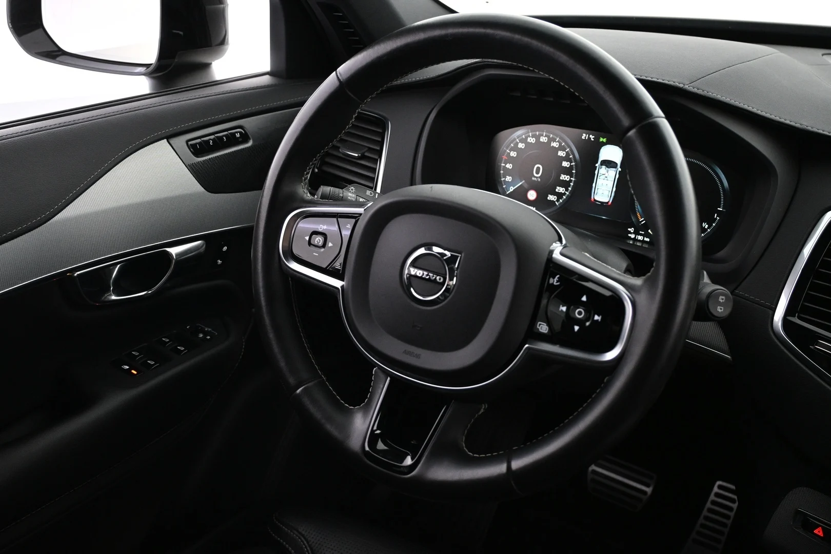 Car Image - 5jlMHhCNs6T3opcfltLOc2