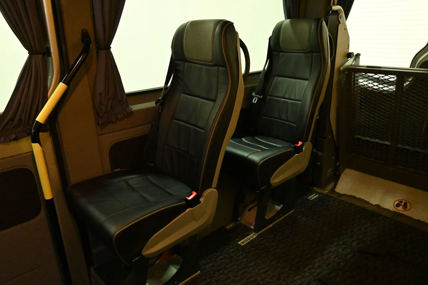 Car Image - 1TfU50dC9kNjsApeJquotR