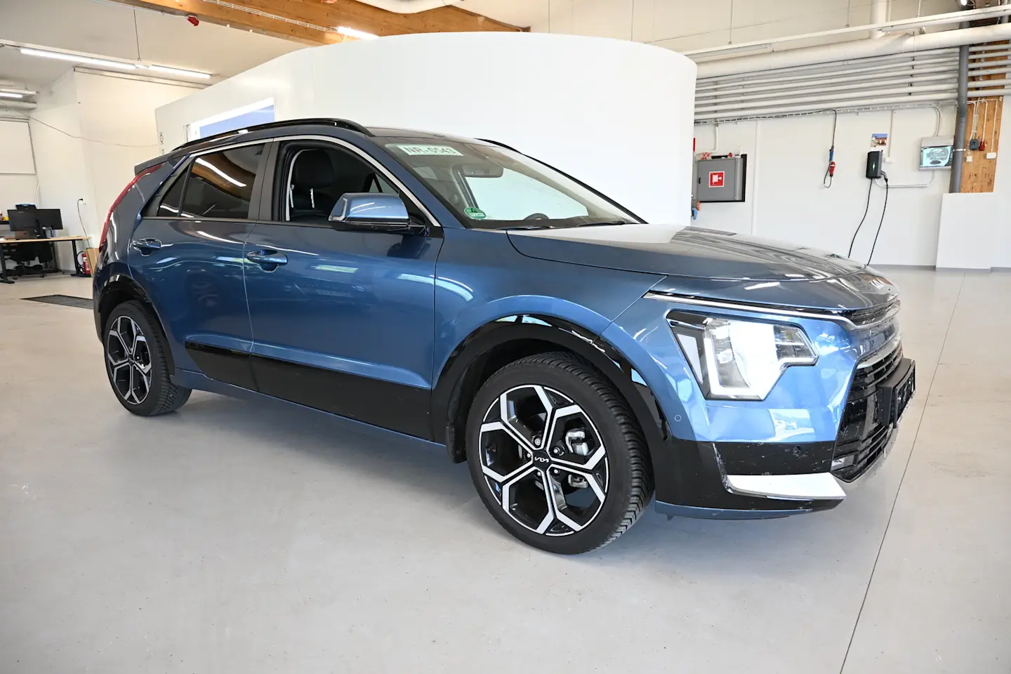 Car Image - 3c08YlzUougQkd9UJLWsWo