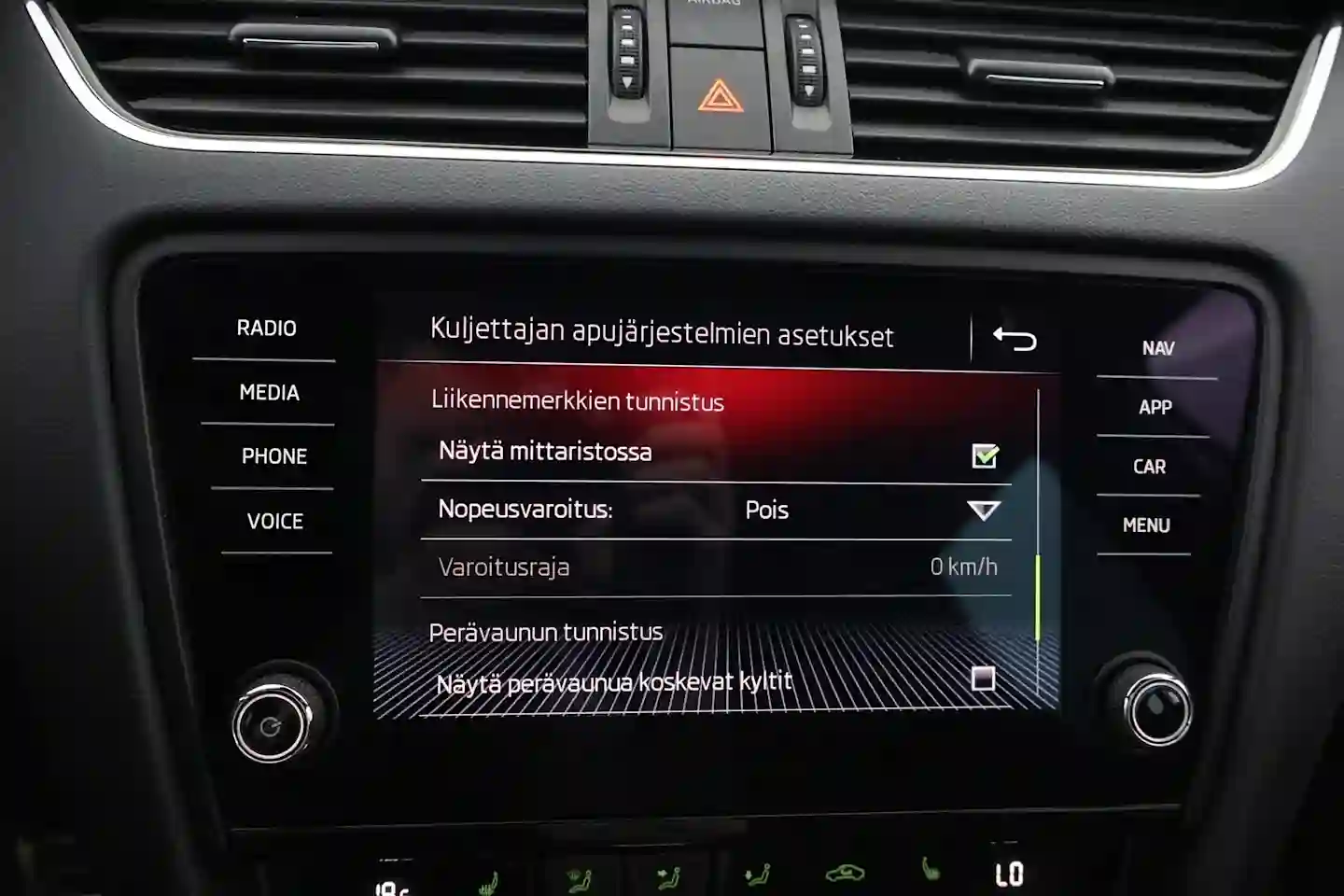 Car Image - MPrRYnI2XczWXDxOfvNVT