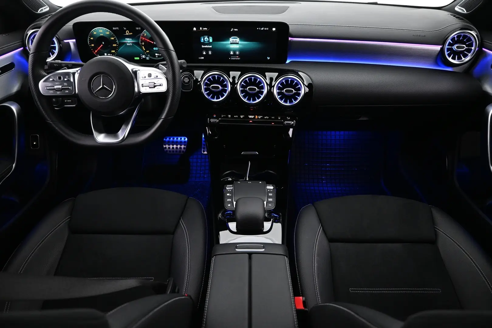 Car Image - 7rHjMQd6D6kDluwDMwBryG