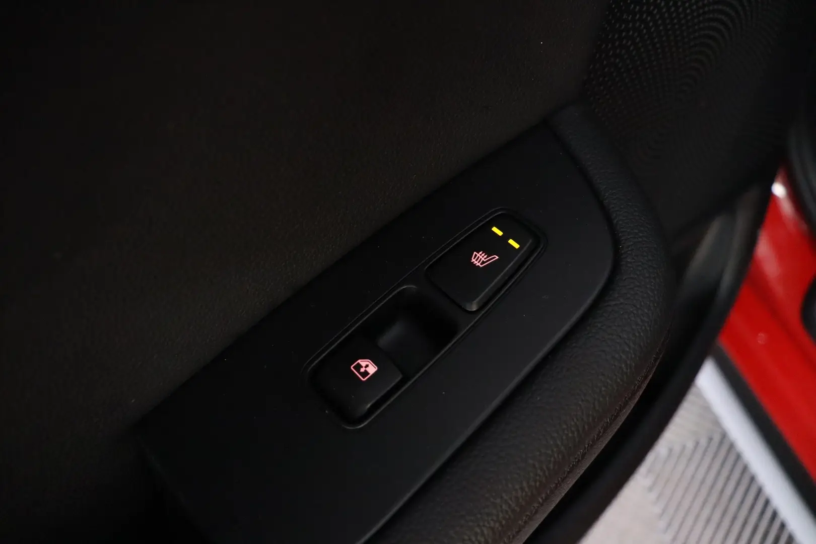 Car Image - 7l2NThQzRmZZp2ZWjCS3wM