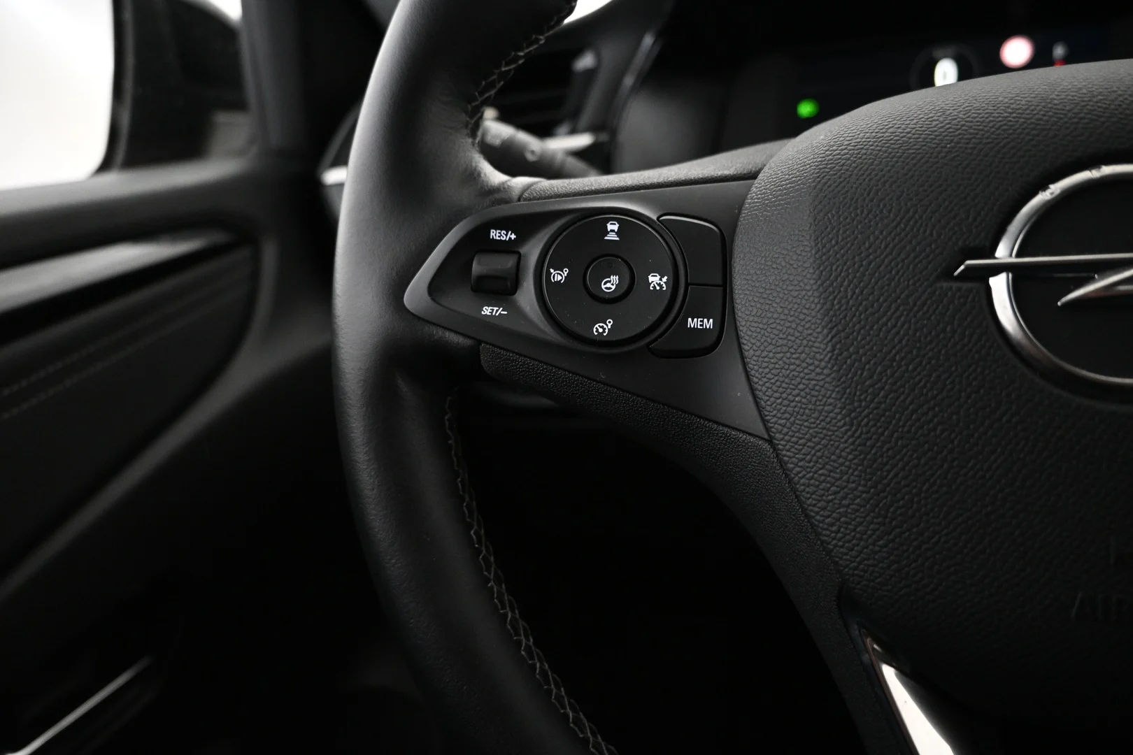 Car Image - 1BLVaVgDooHAYM6HSJxQ3S