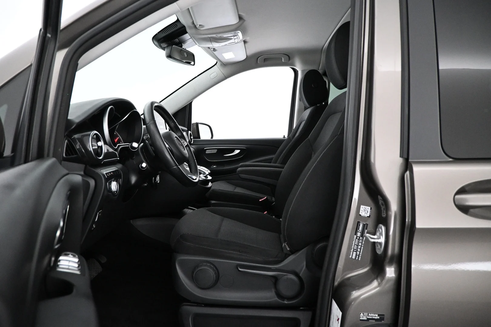 Car Image - 7ajoYLlsLtB4FRJjb9Vmpa