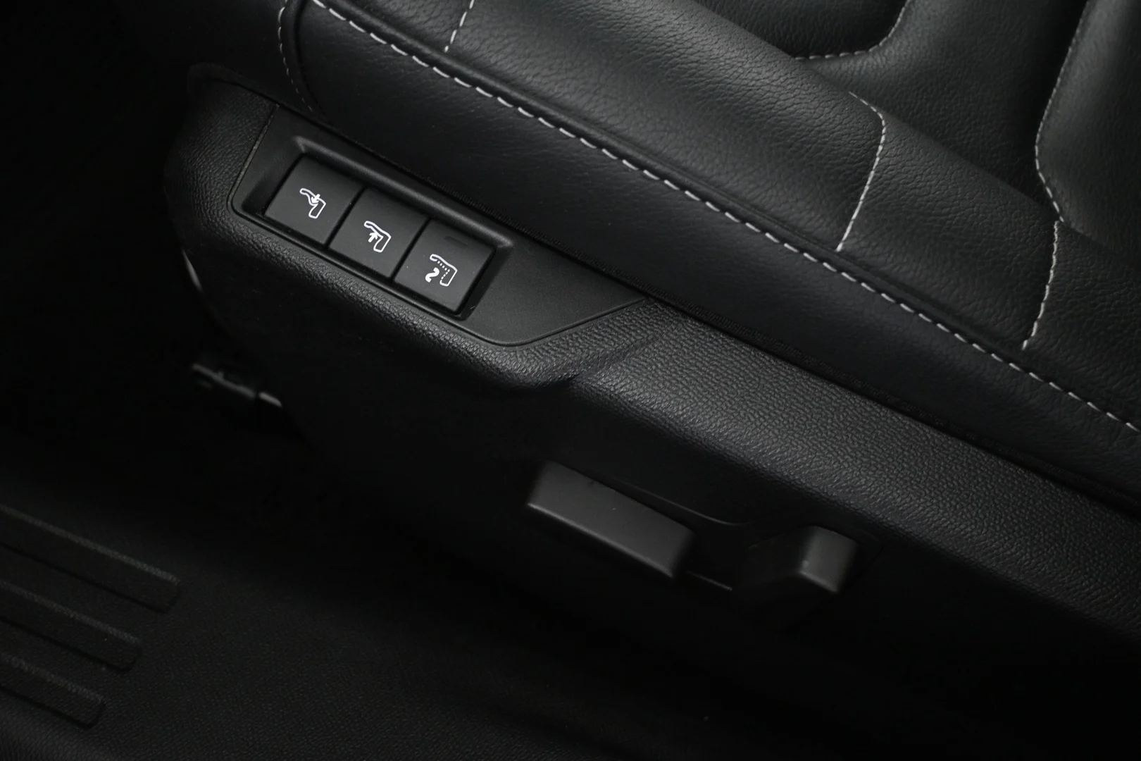 Car Image - 7KN39Bv1eYNLljprvVXGrI