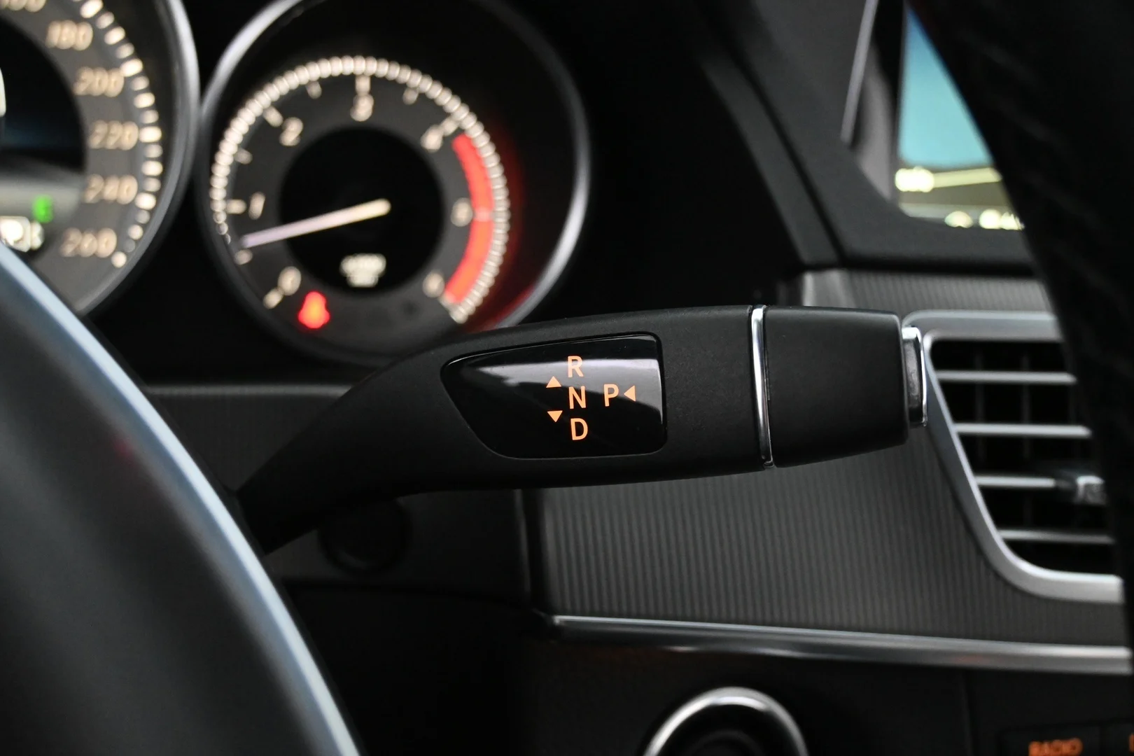 Car Image - 7fiaxOu3z0G1QMSdkim1NO