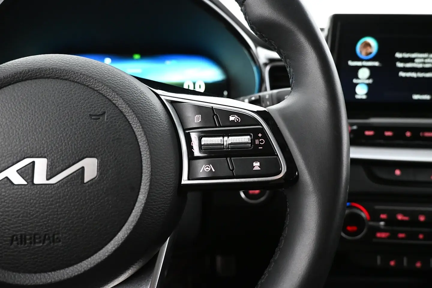 Car Image - cUIY3aQbSIhGFt5ql0gd8