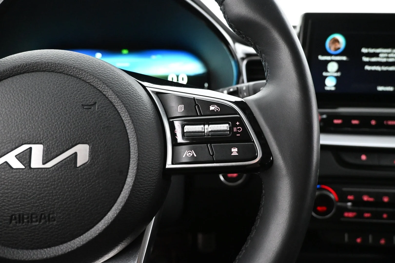 Car Image - cUIY3aQbSIhGFt5ql0gd8