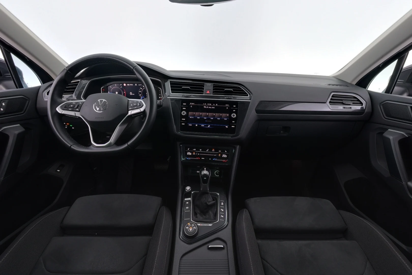 Car Image - 2XiJRns1nJ0t10v8oFK7hP
