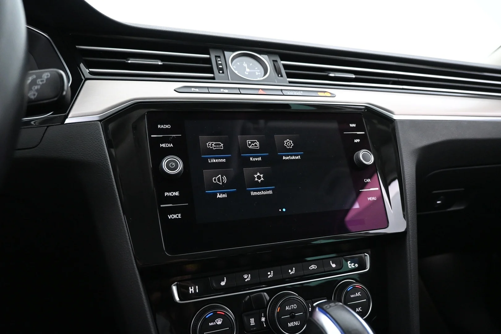 Car Image - 2j3RH7YQNbiyu4W6Z30362