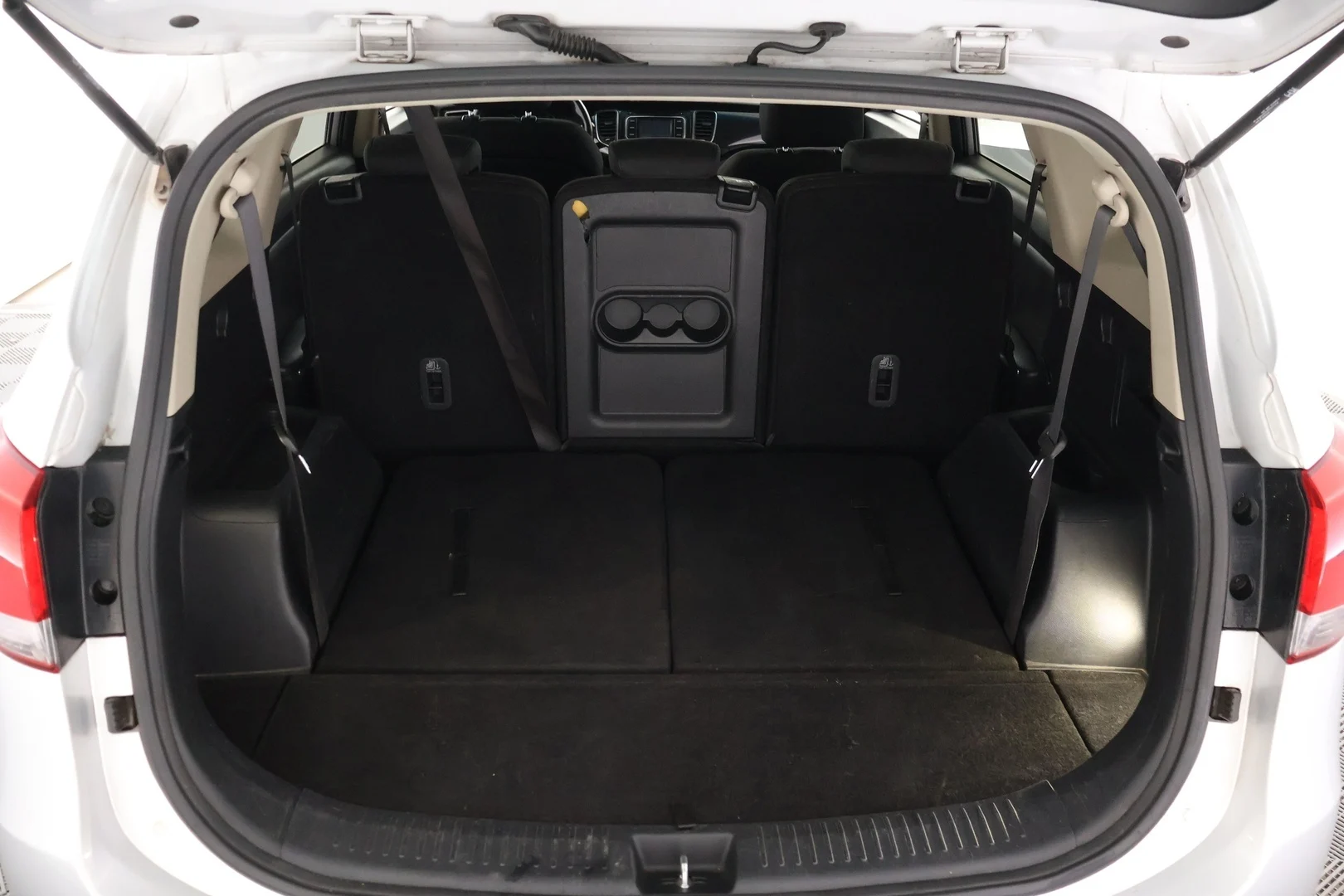 Car Image - 6CntSpPgFkBM7BvKD5Gprb