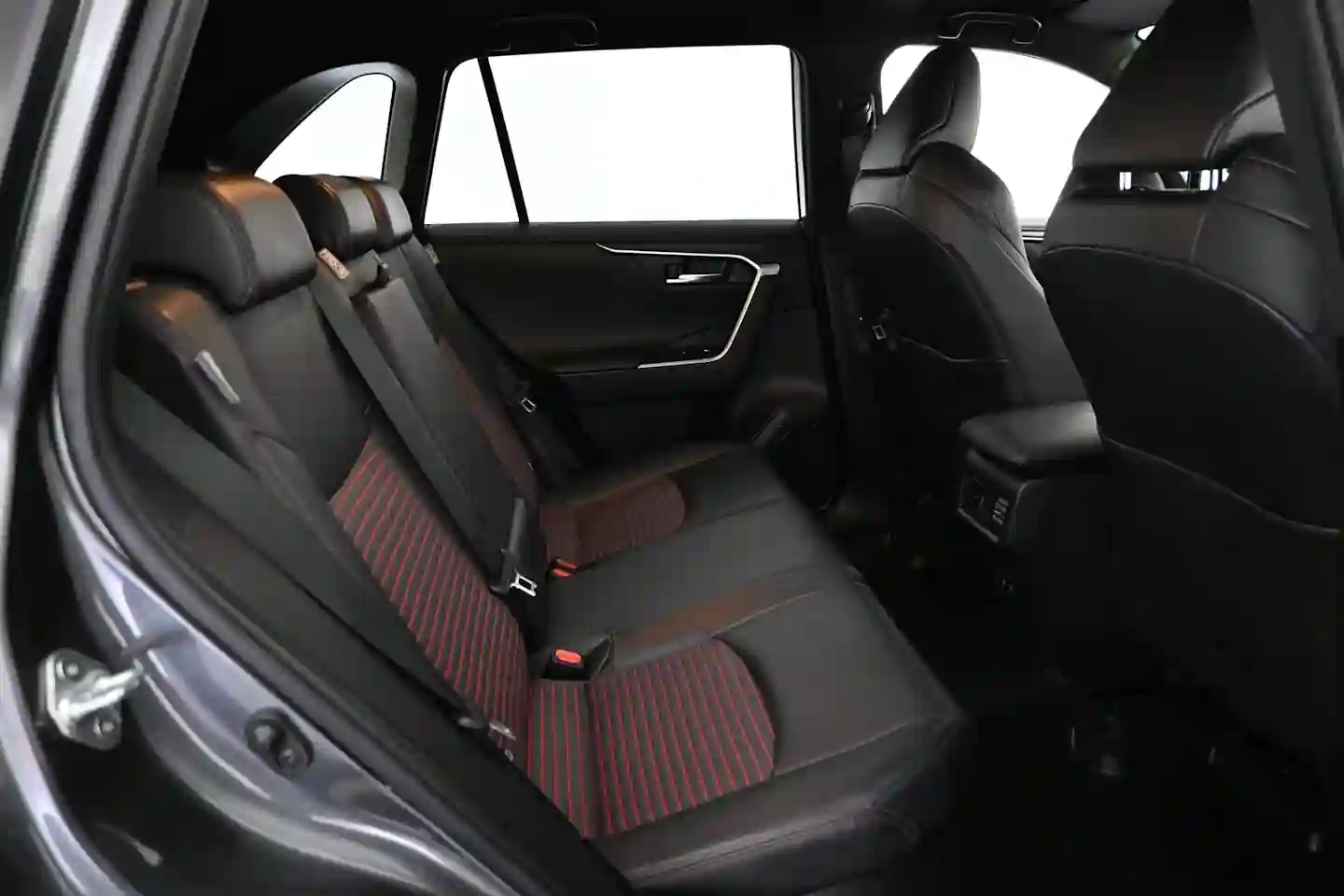 Car Image - 1aH4ihkZvkXC8HPcsHGXjK