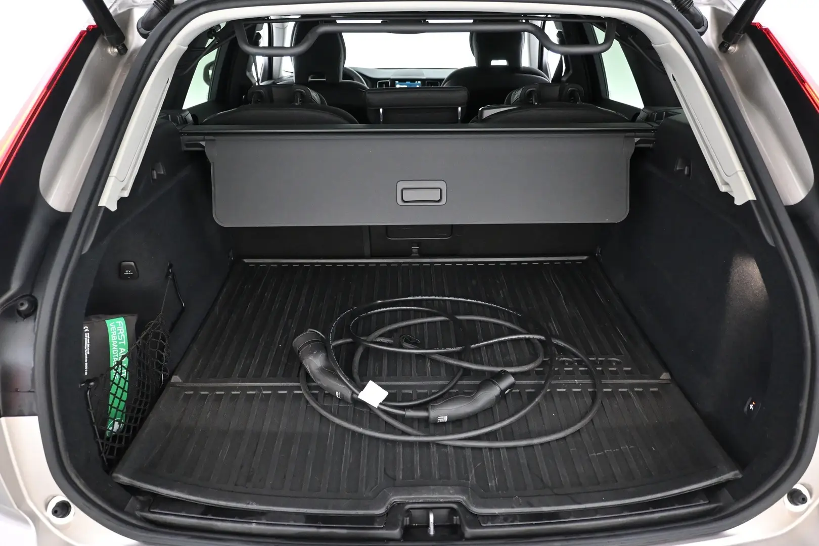 Car Image - 1ky3ldFvrCzQ1tyOoxPPZy
