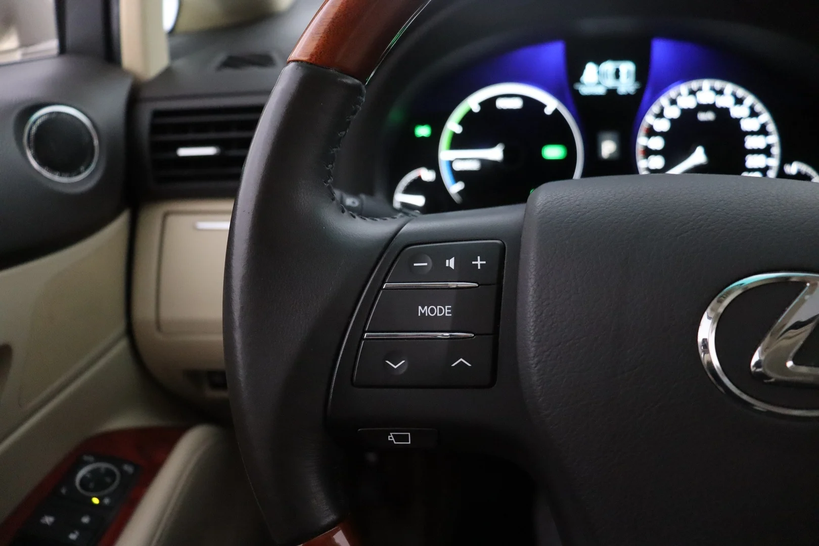 Car Image - 63d7ZbDVqjgHDVkDbga60X