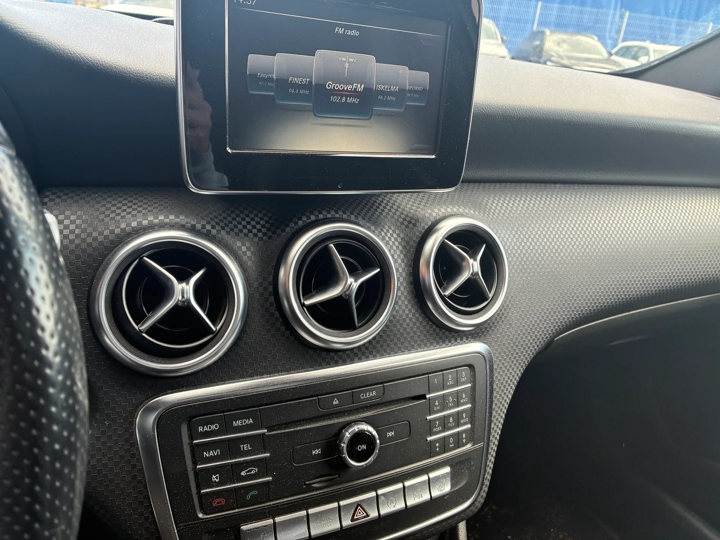 Car Image - 3OdUlnmEuBGnWYdchRHRC3