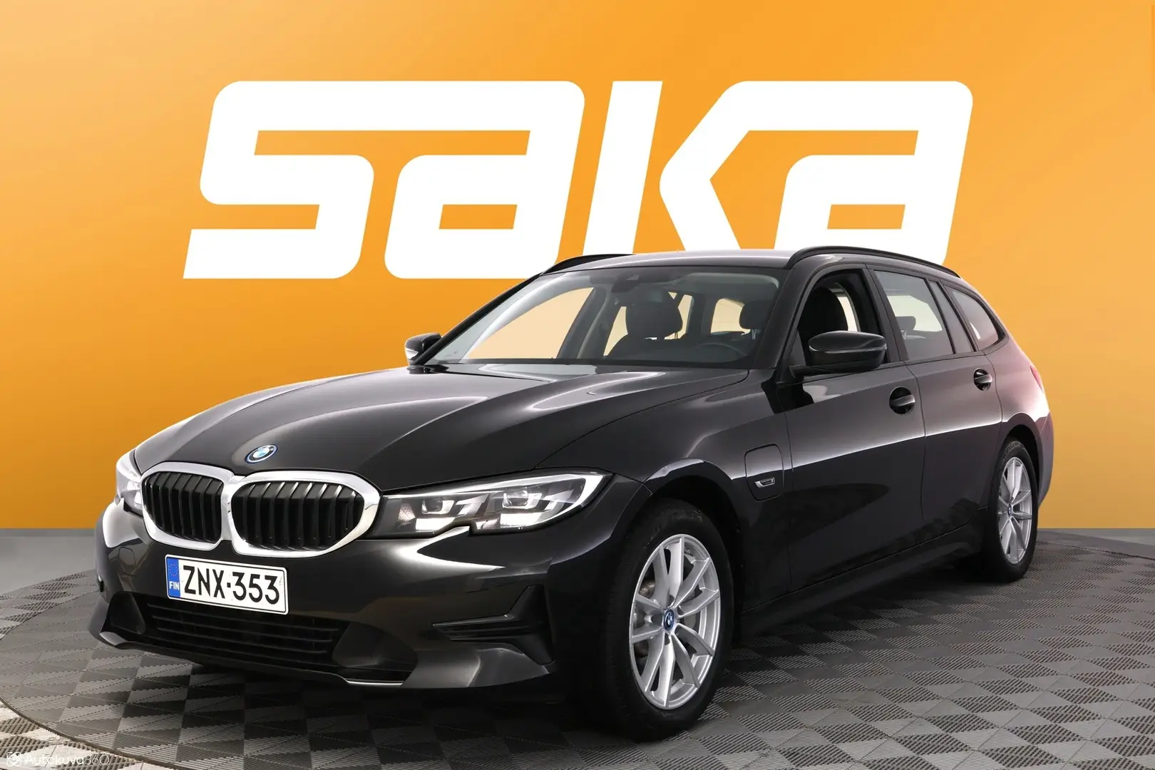 Car Image - 5c42CAoBa8lWlVfhPDl3wY
