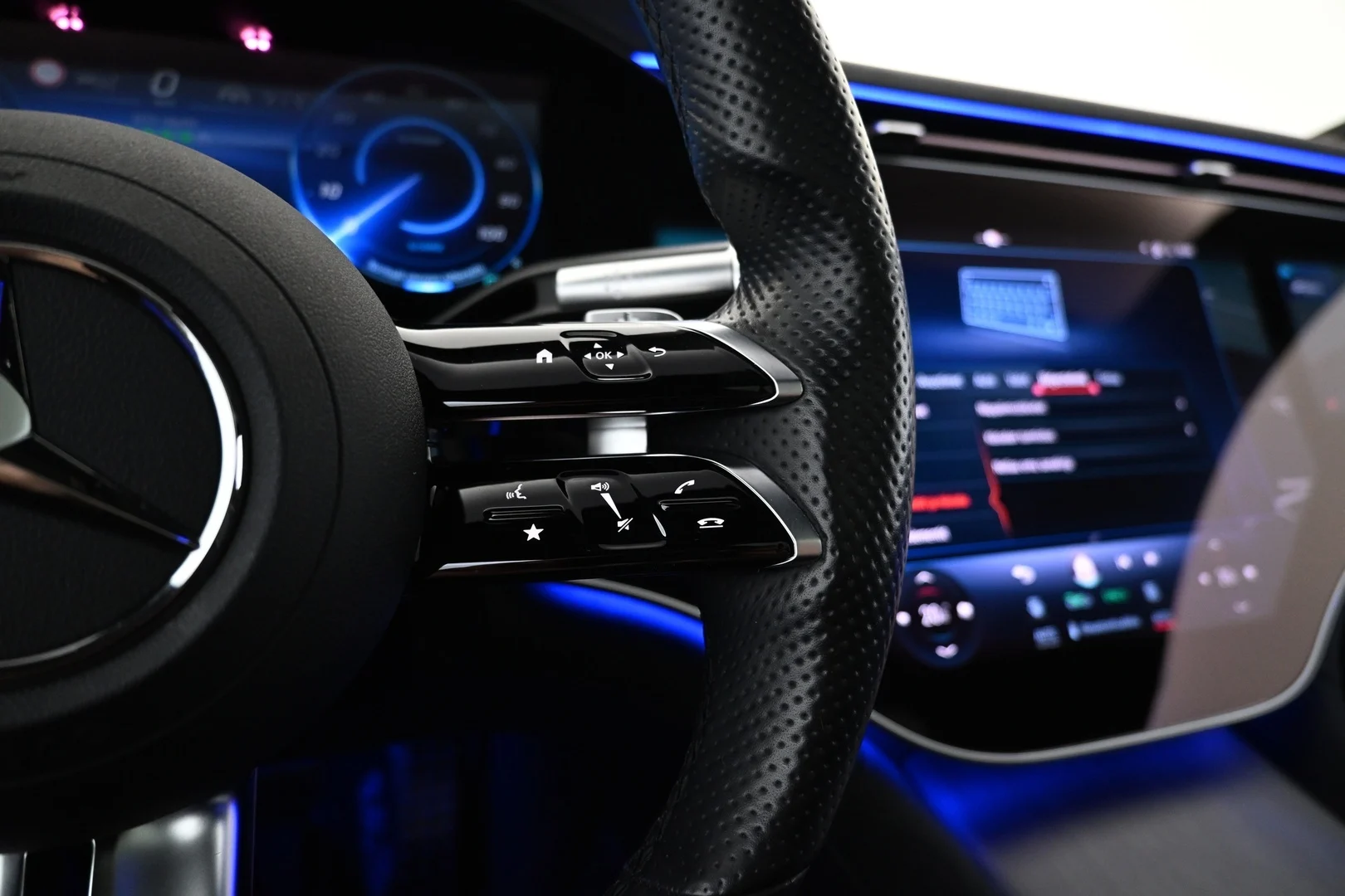 Car Image - 6GEIWx5IbW4UXBfQ6HCgnQ