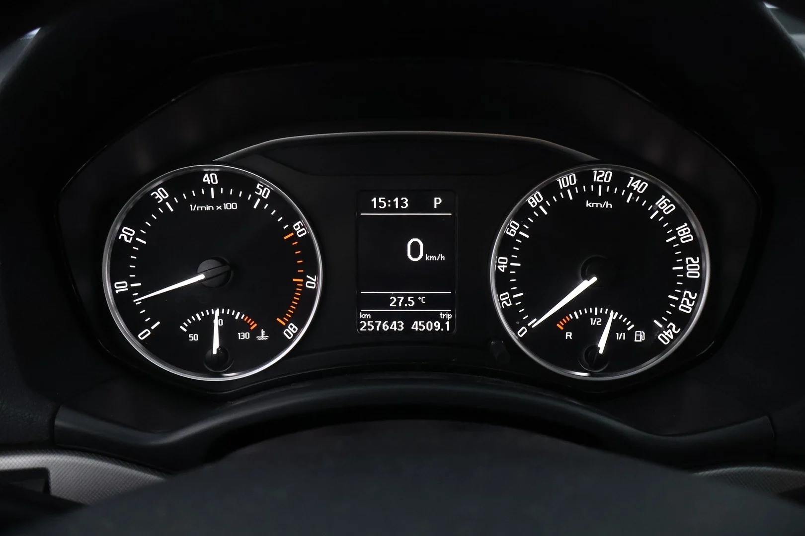 Car Image - 3x04zYo196vkSI47bfll2T