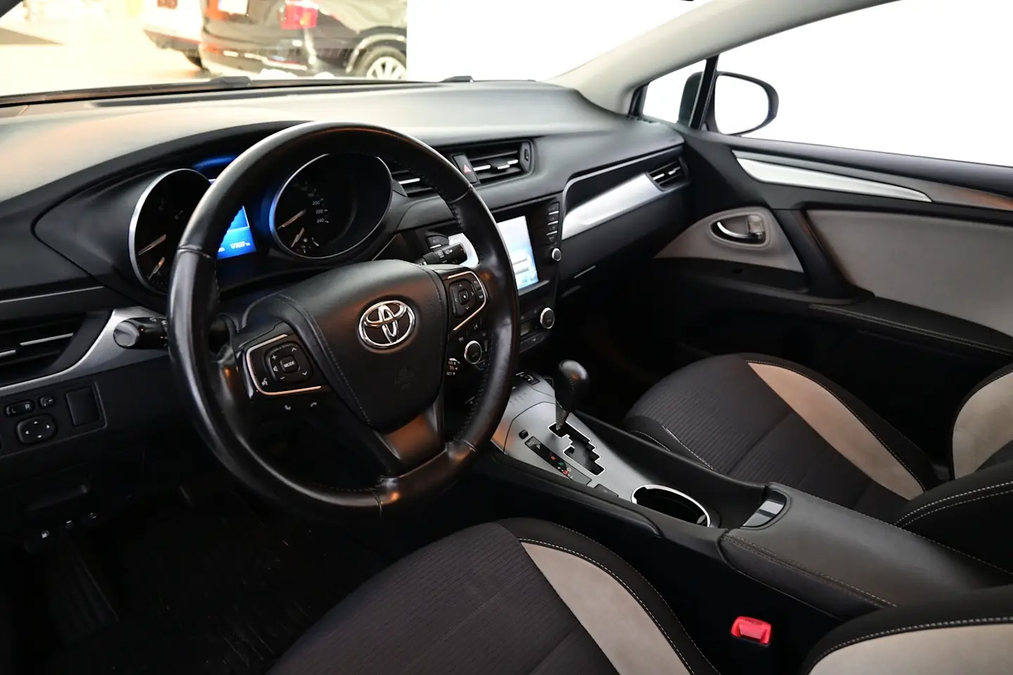 Car Image - 6t3ZrdFqUxmZIyohAquANy
