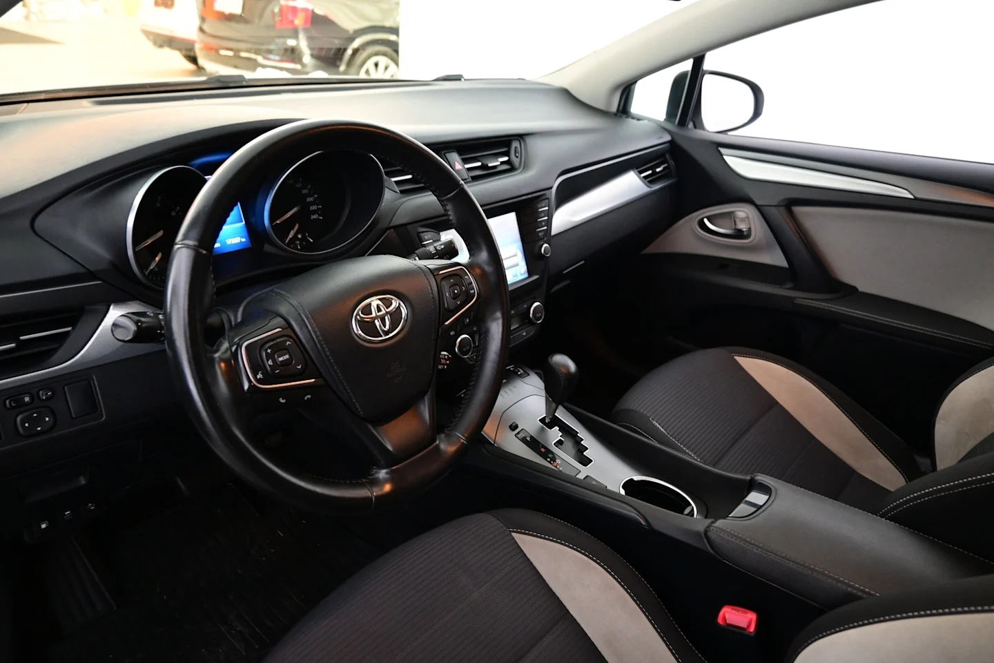 Car Image - 6t3ZrdFqUxmZIyohAquANy
