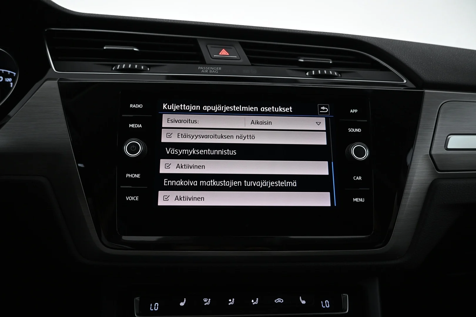 Car Image - F5poQUSEswpSnPRXb5A0i