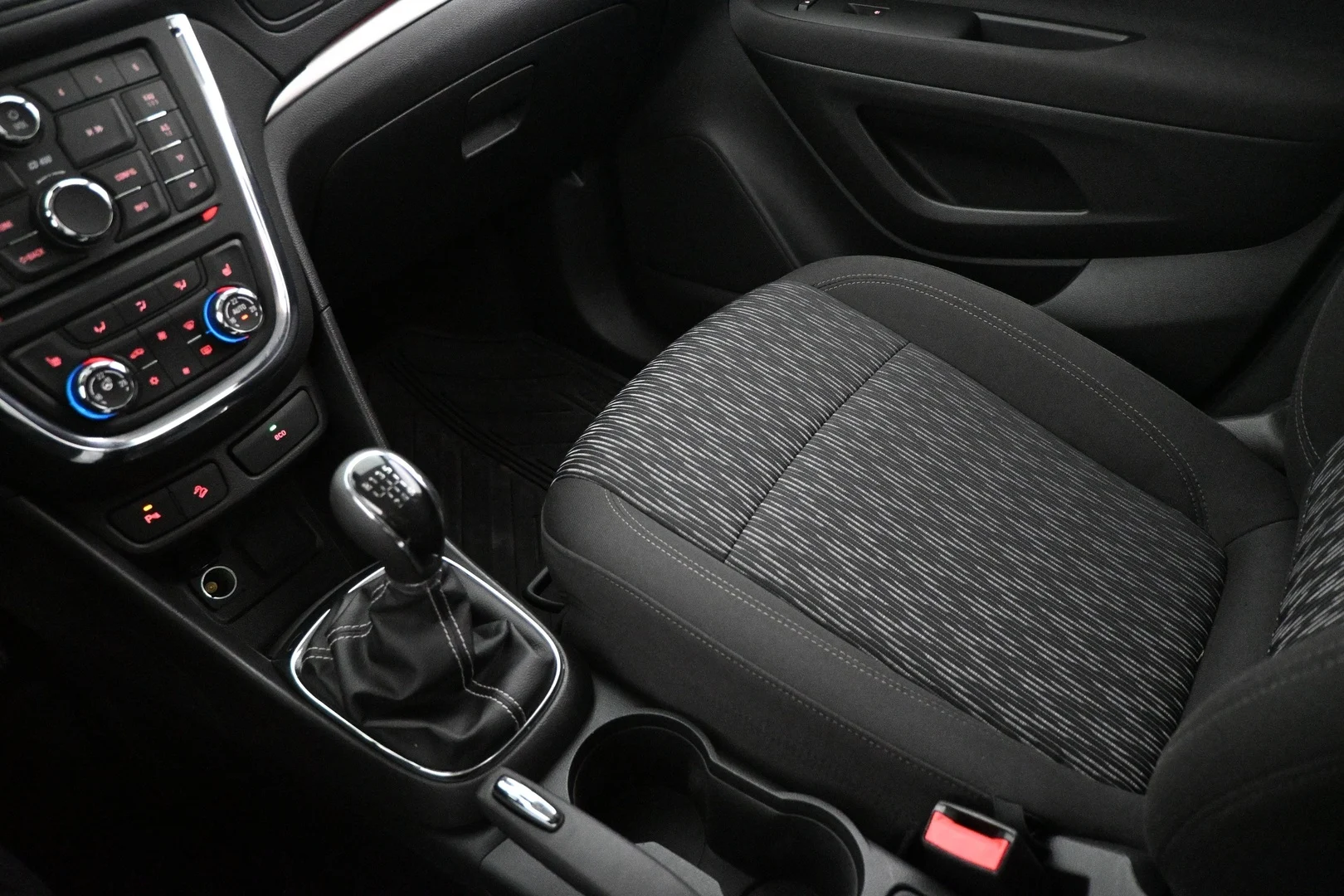 Car Image - 4GV3xUTKECHJdiXsqvkEc6