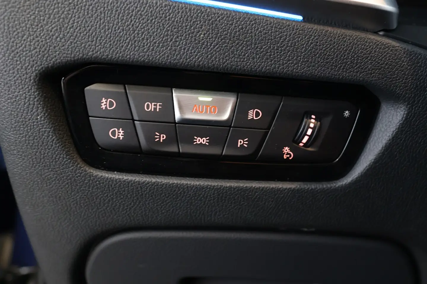 Car Image - 4TJWIZKplAoY1ov1IbxHOj