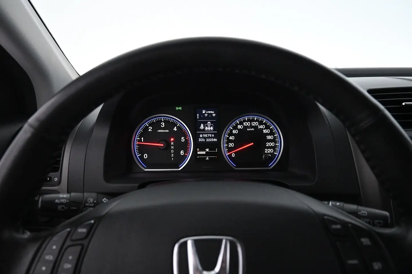 Car Image - 6eb9MIPrThN3MKyGdb0uZp