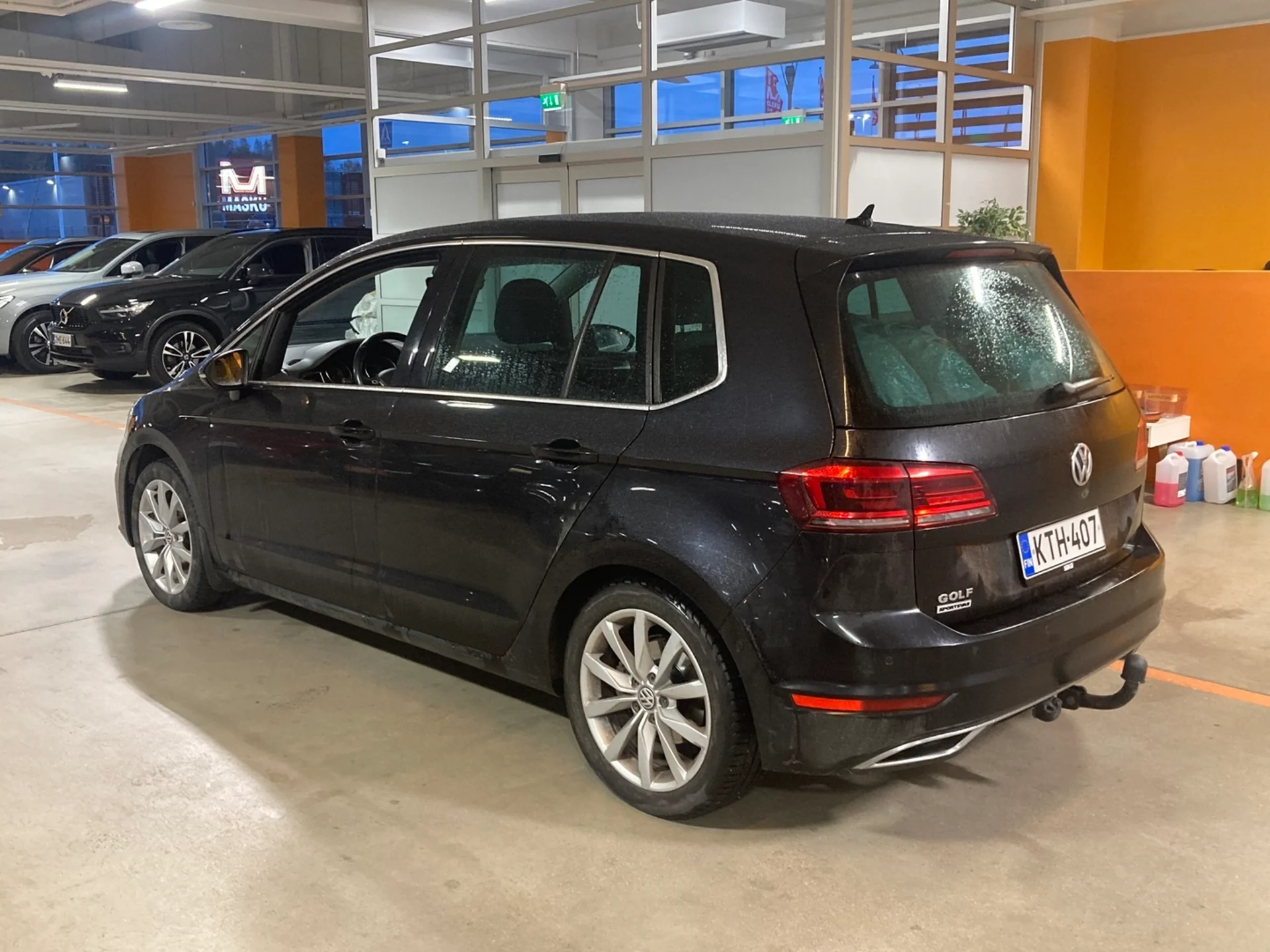 Car Image - 7nYSH5cDk36ER1x3enOOMZ