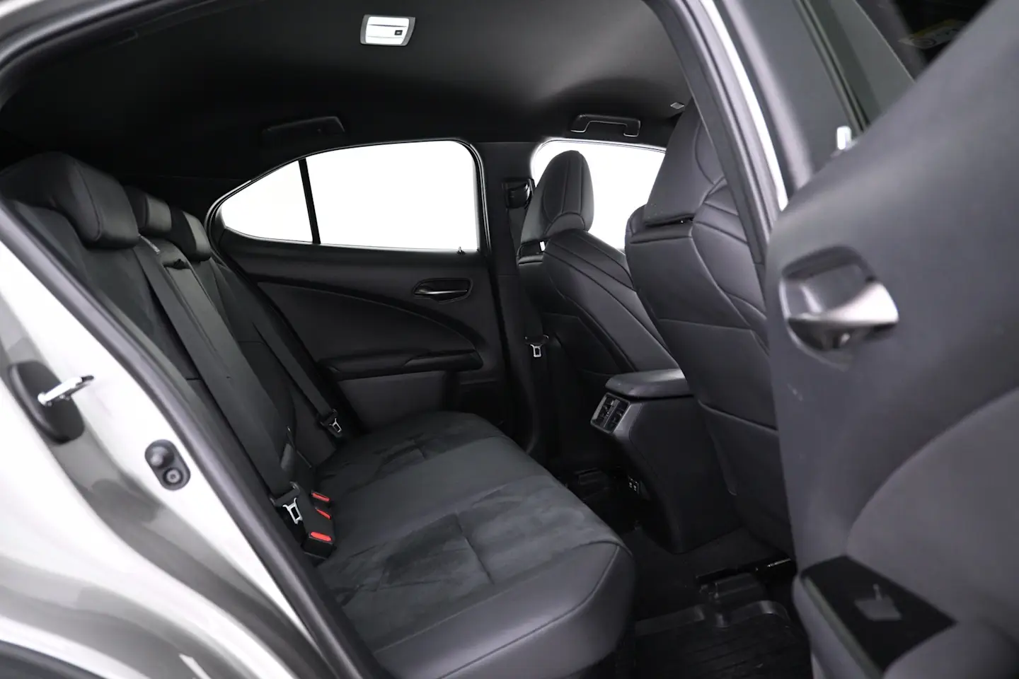Car Image - 1LlLa396U9Leq5iREOhmbo