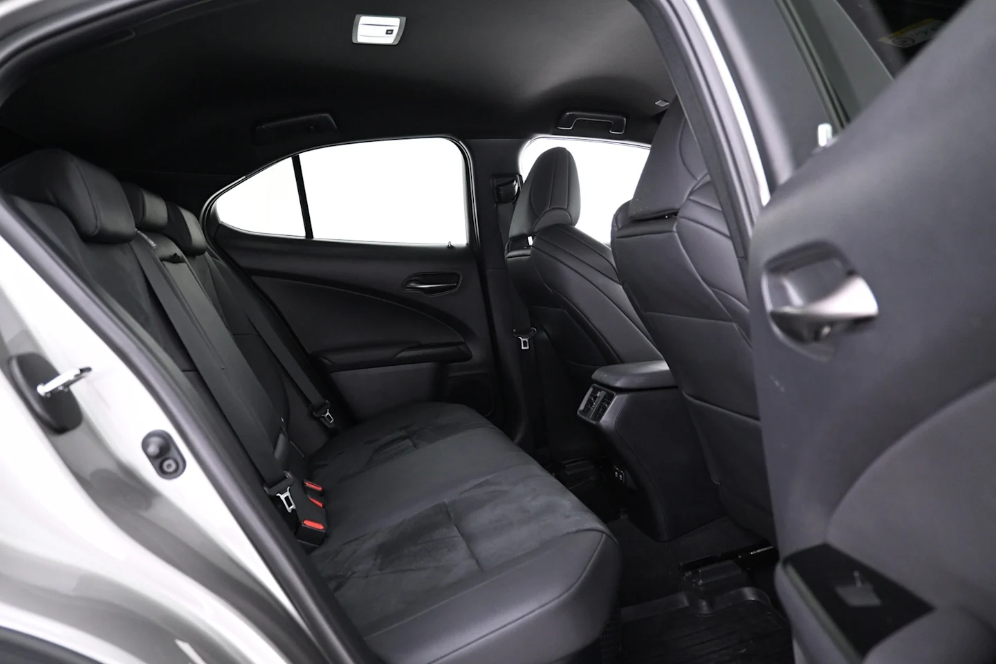 Car Image - 1LlLa396U9Leq5iREOhmbo