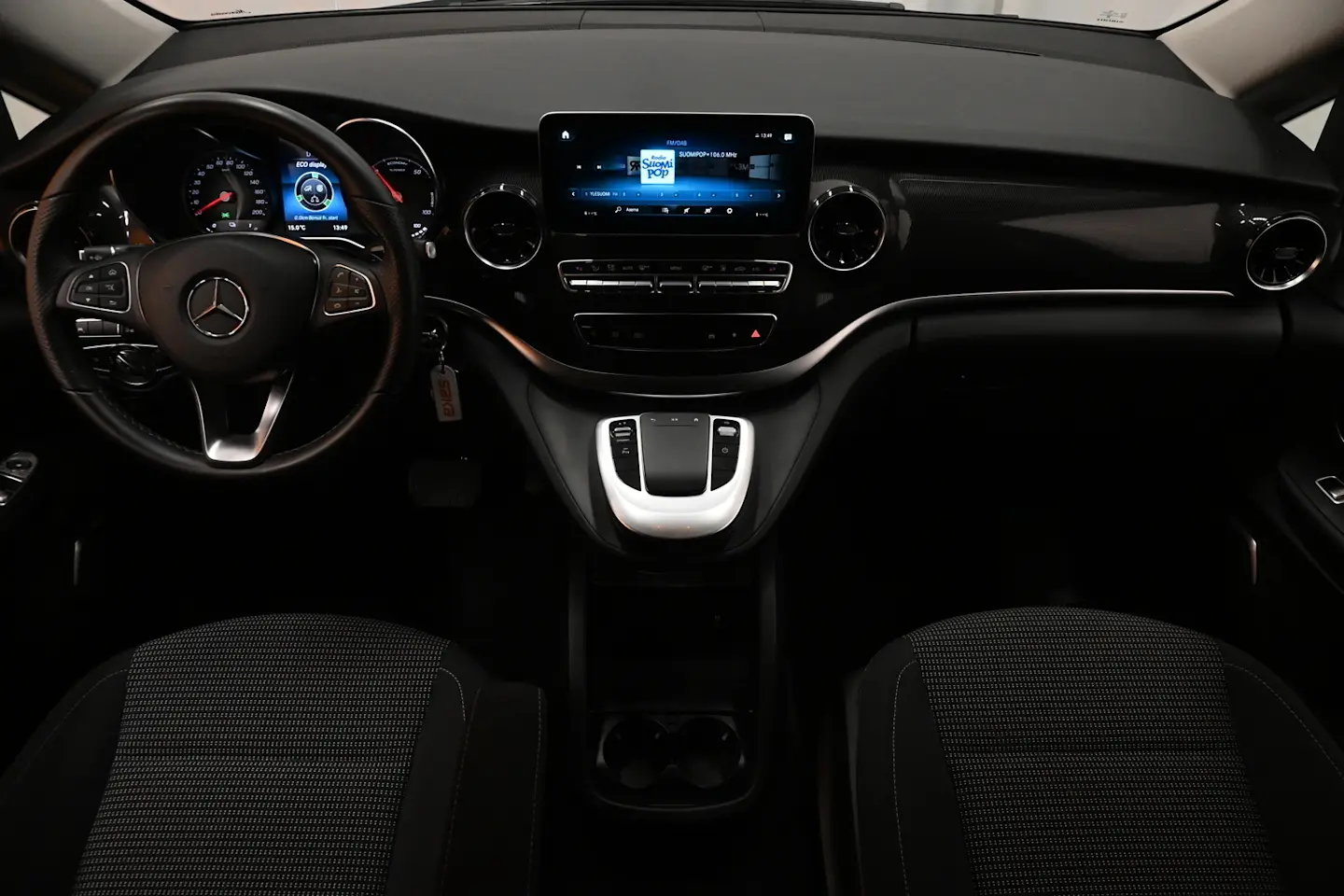 Car Image - 4AJ2YsnEz0D4Itj73zLLaO