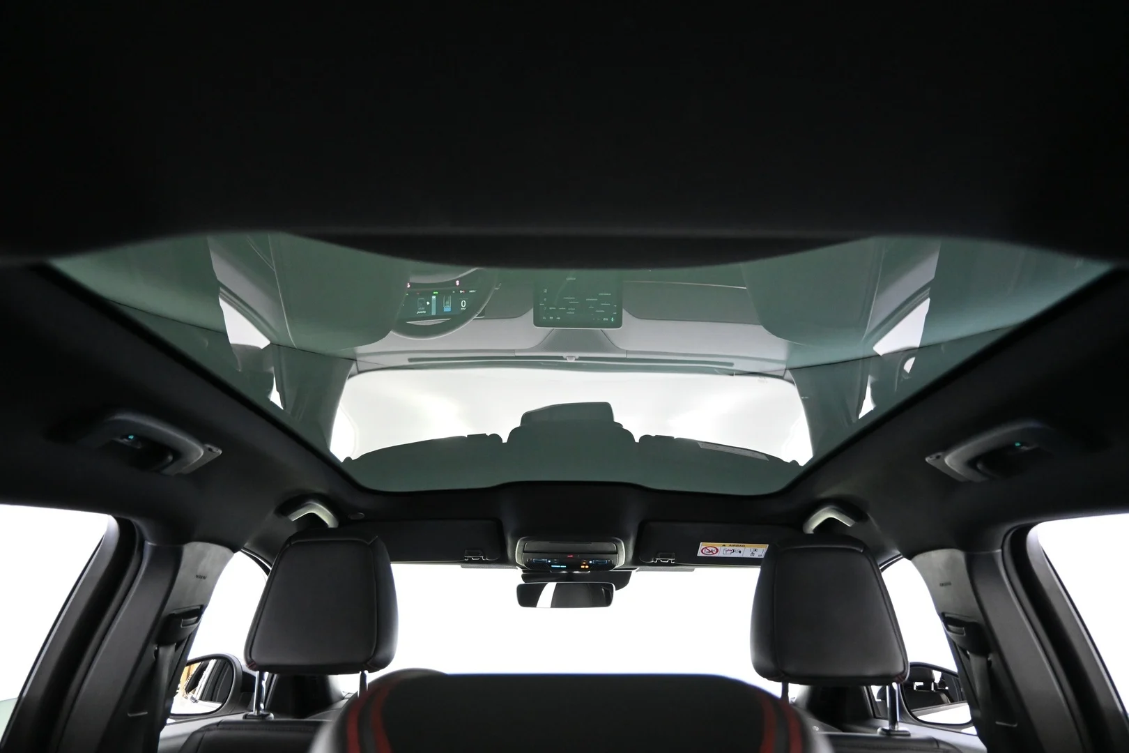 Car Image - 2I2tR4ryqL9iLbxJT3yv1j