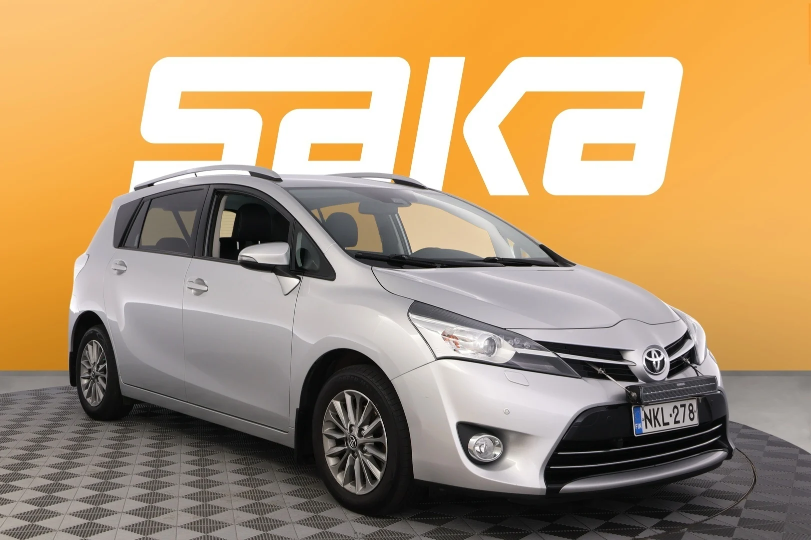 Car Image - 4ANCLx0JRK9xEpHyzB4cZe