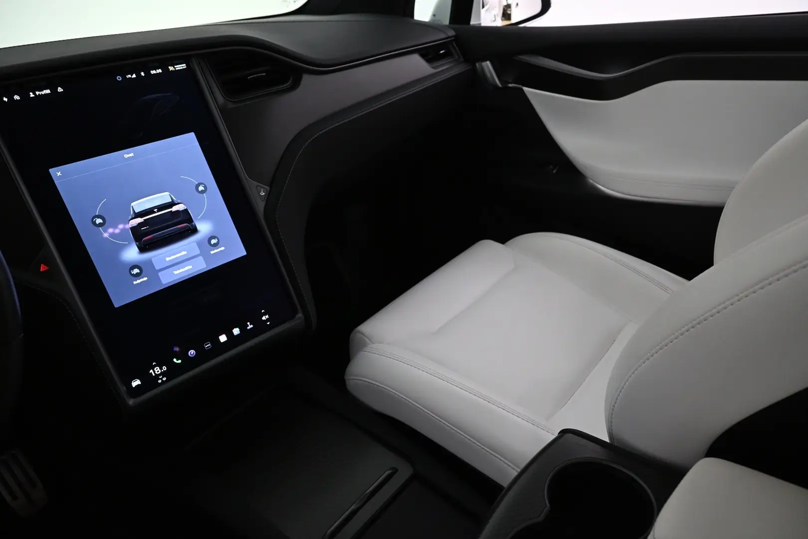 Car Image - 4CO1LuHUHCBgAf7VvBQmvy