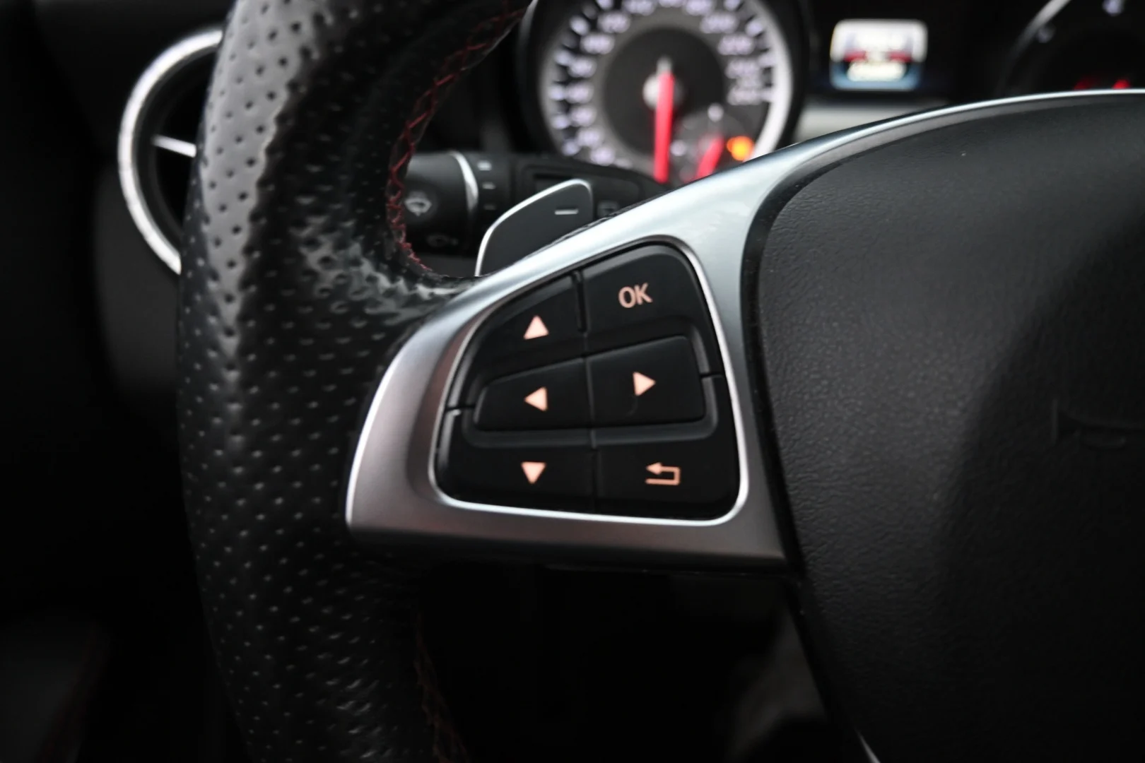 Car Image - 2jHqnkI7XKl7w4bWaqnGme