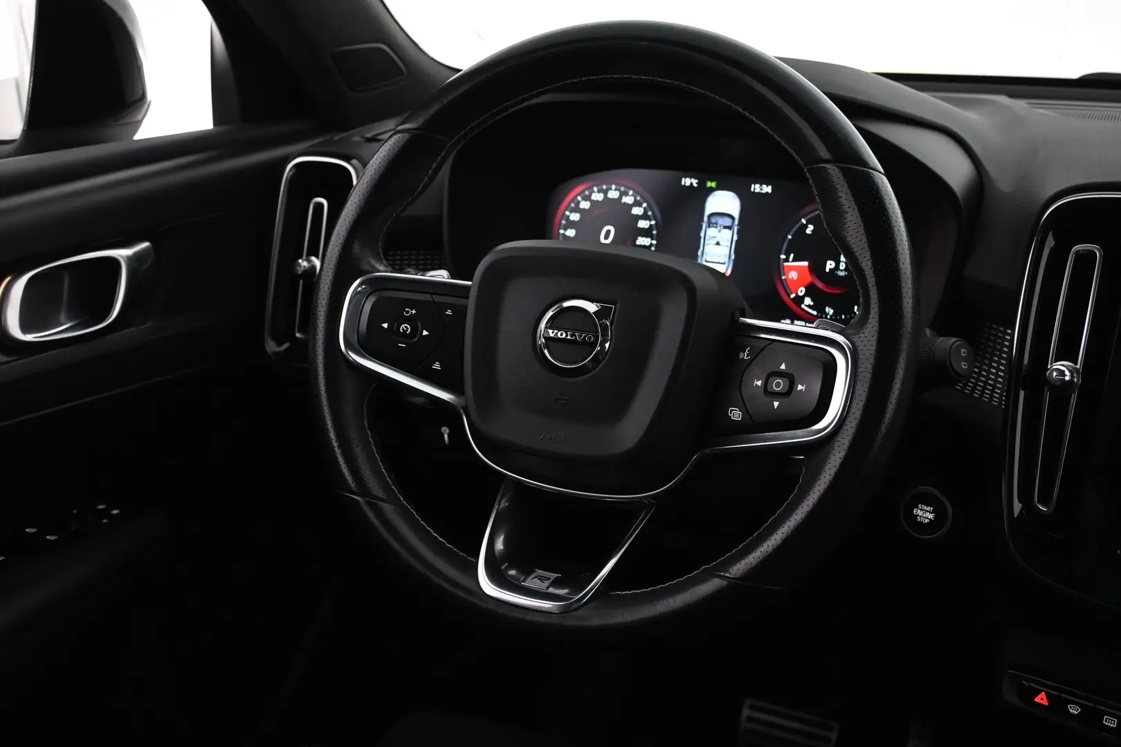 Car Image - NXDdqeLKEf2w9dWDUbJmP