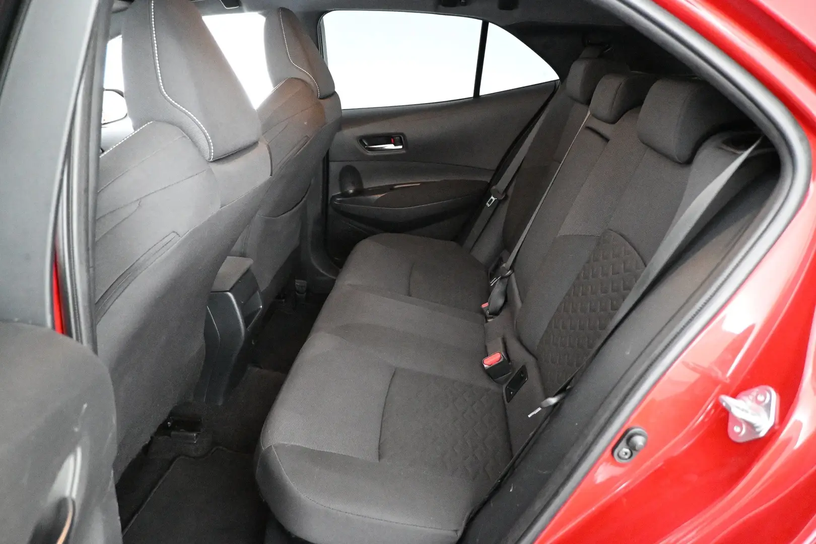 Car Image - 7ggHvz7nqSRWBtyQJZA9yt
