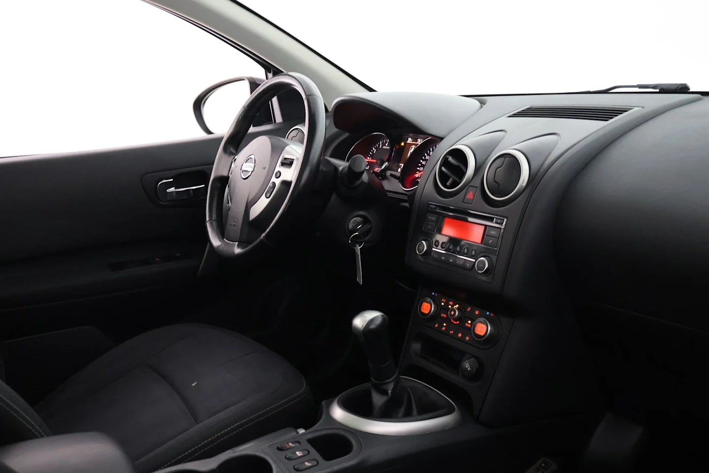 Car Image - 6YWz2TPf8Qdsrc7Jn1fZAP