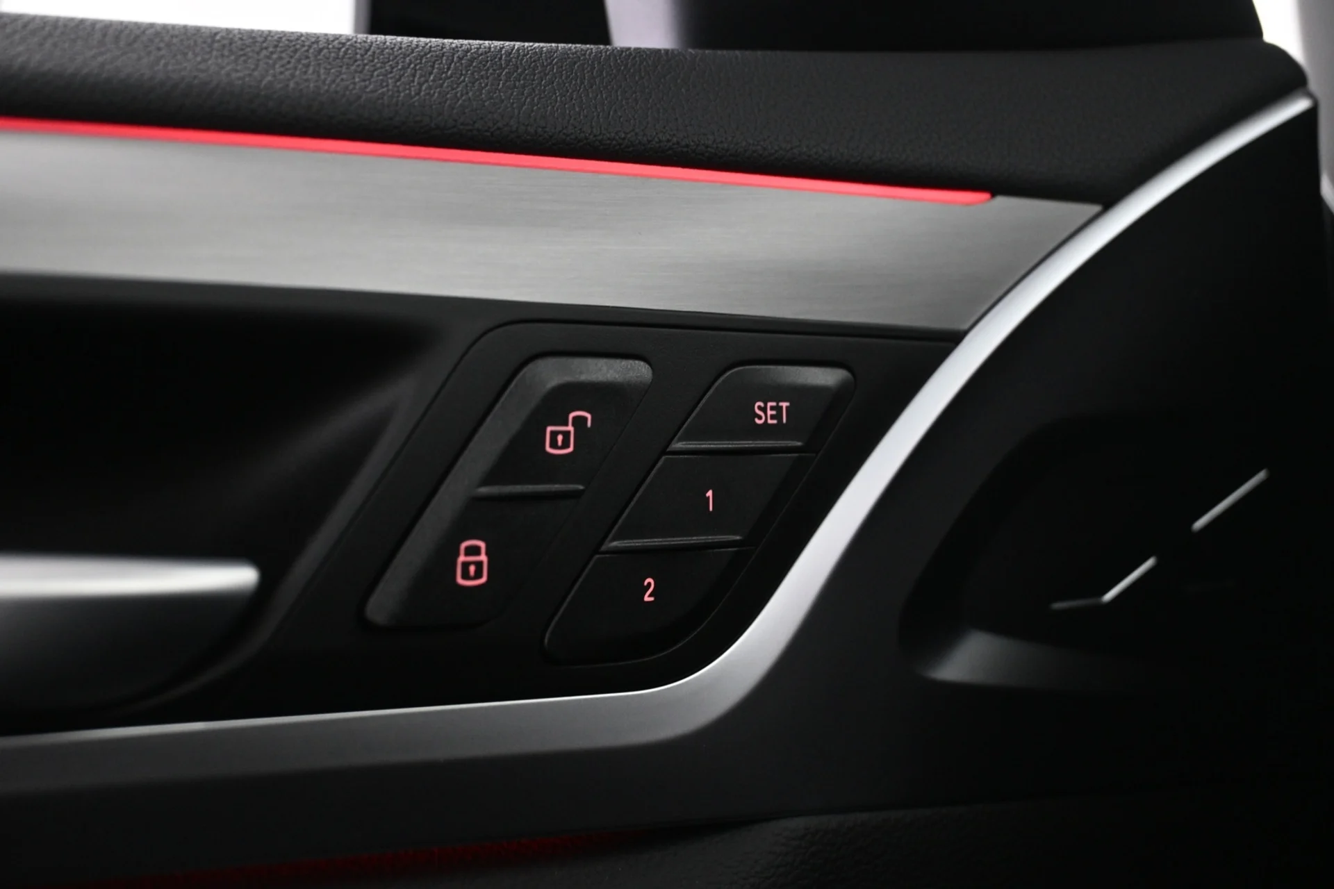 Car Image - 5Y6mhNcFjUHr9Ig45UNBfc