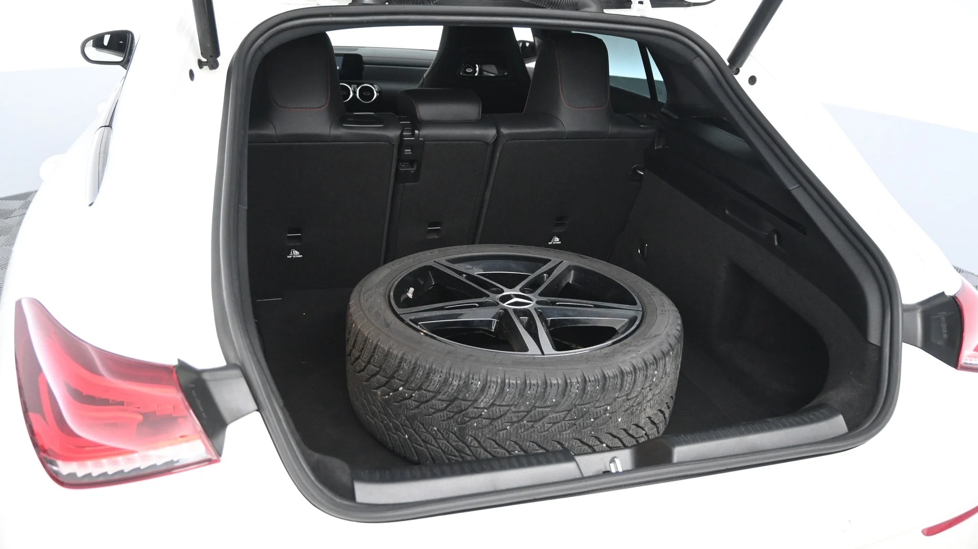Car Image - 1eusD2z8EqlVVR8rD6dv9D