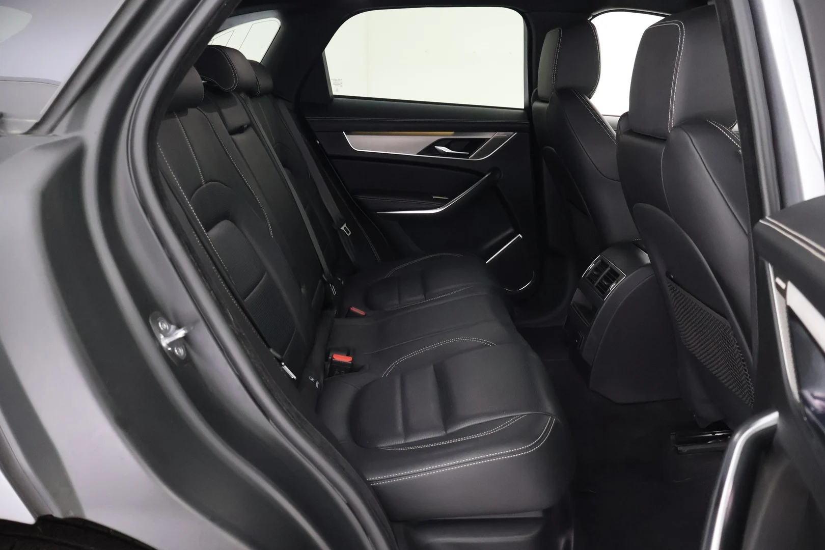Car Image - 2LstwS1tKK9wZFVTPTP0ZP