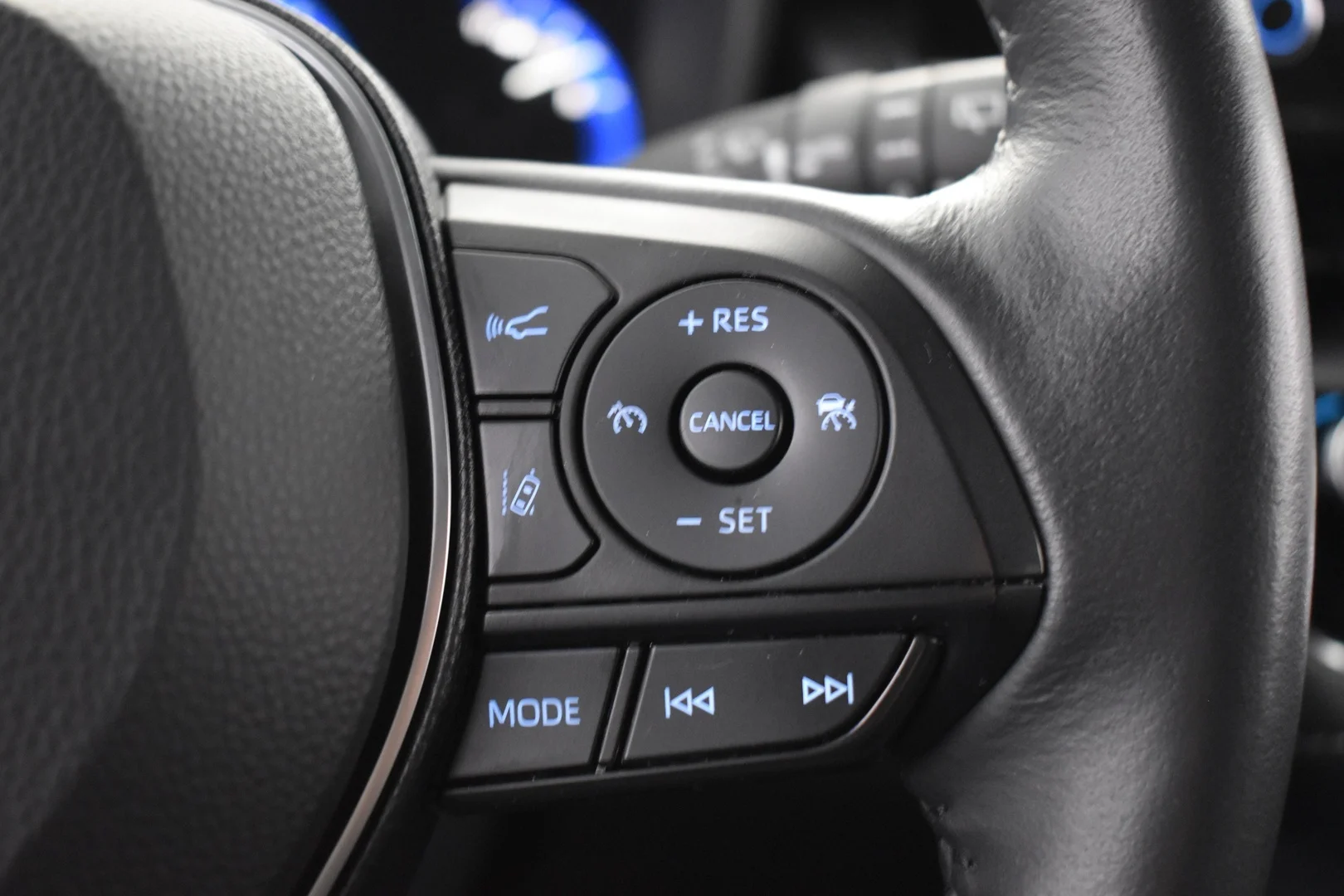 Car Image - 6OX7eEe93yk2asxQDIRn8L