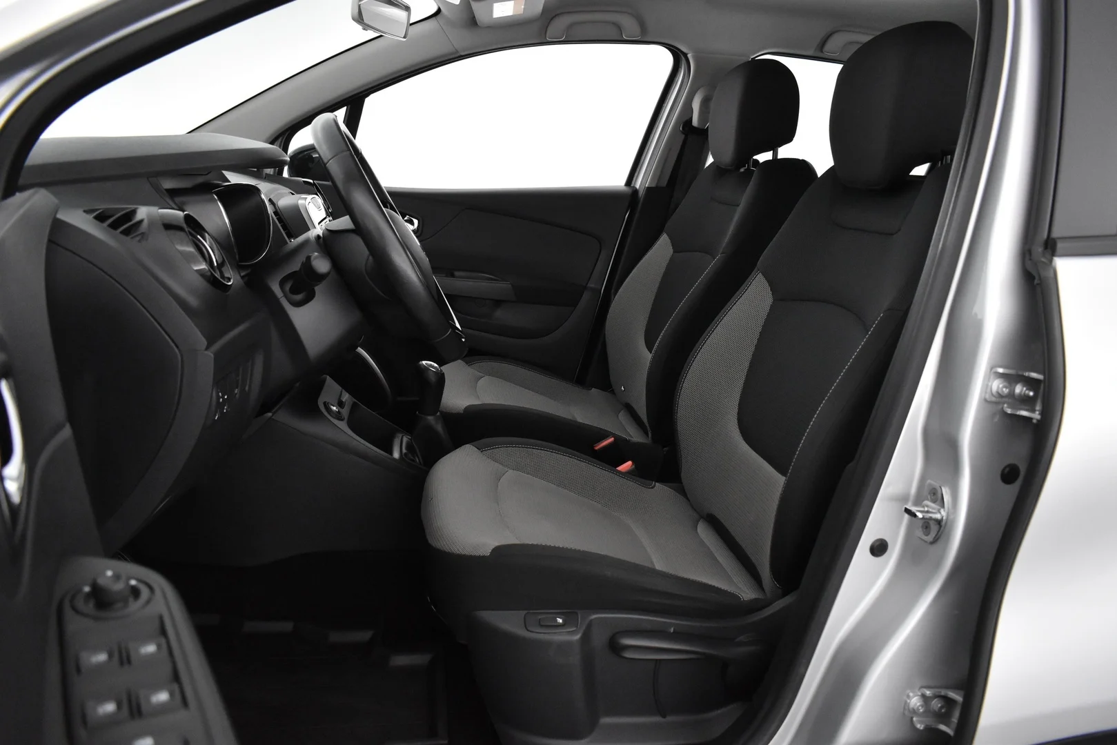 Car Image - 73Y7ifhH2ejDan2D6PGiZD