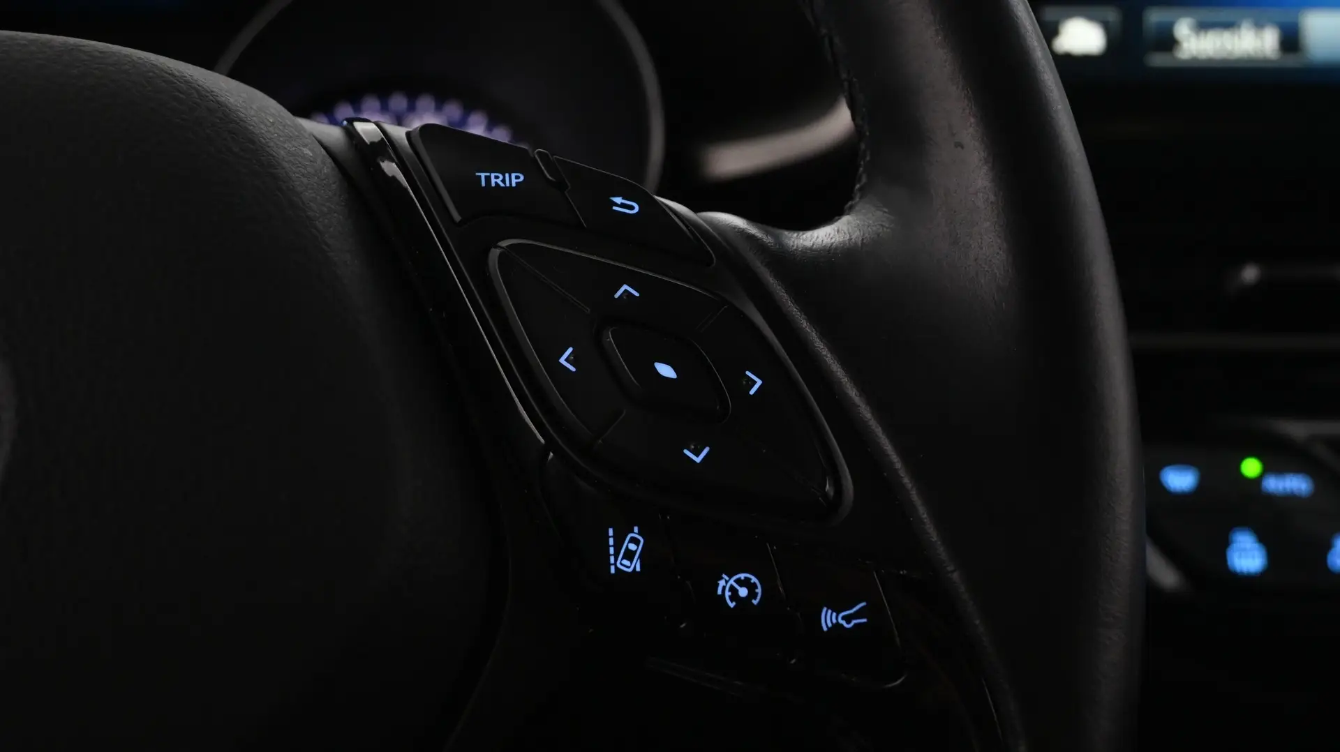 Car Image - 3Q1amyIJPYrZ0STkg3pSBx