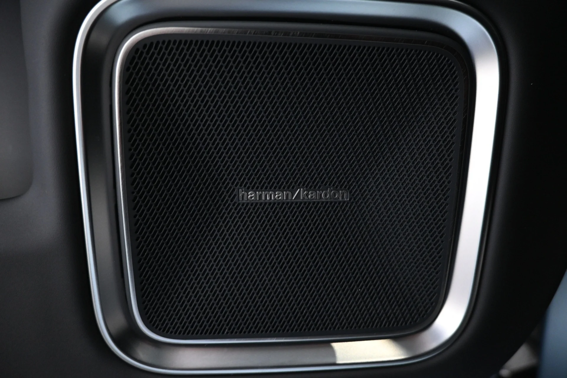 Car Image - 49XzD0ltUJbSc9jMES4Qn5